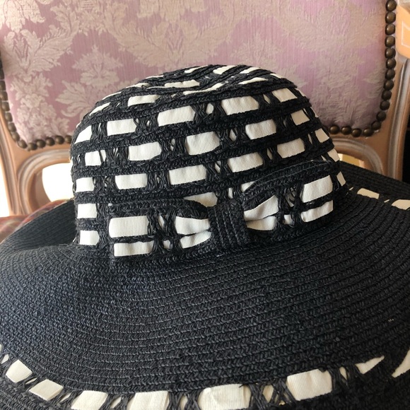 Betmar Black and White Straw Hat Bow main image 6